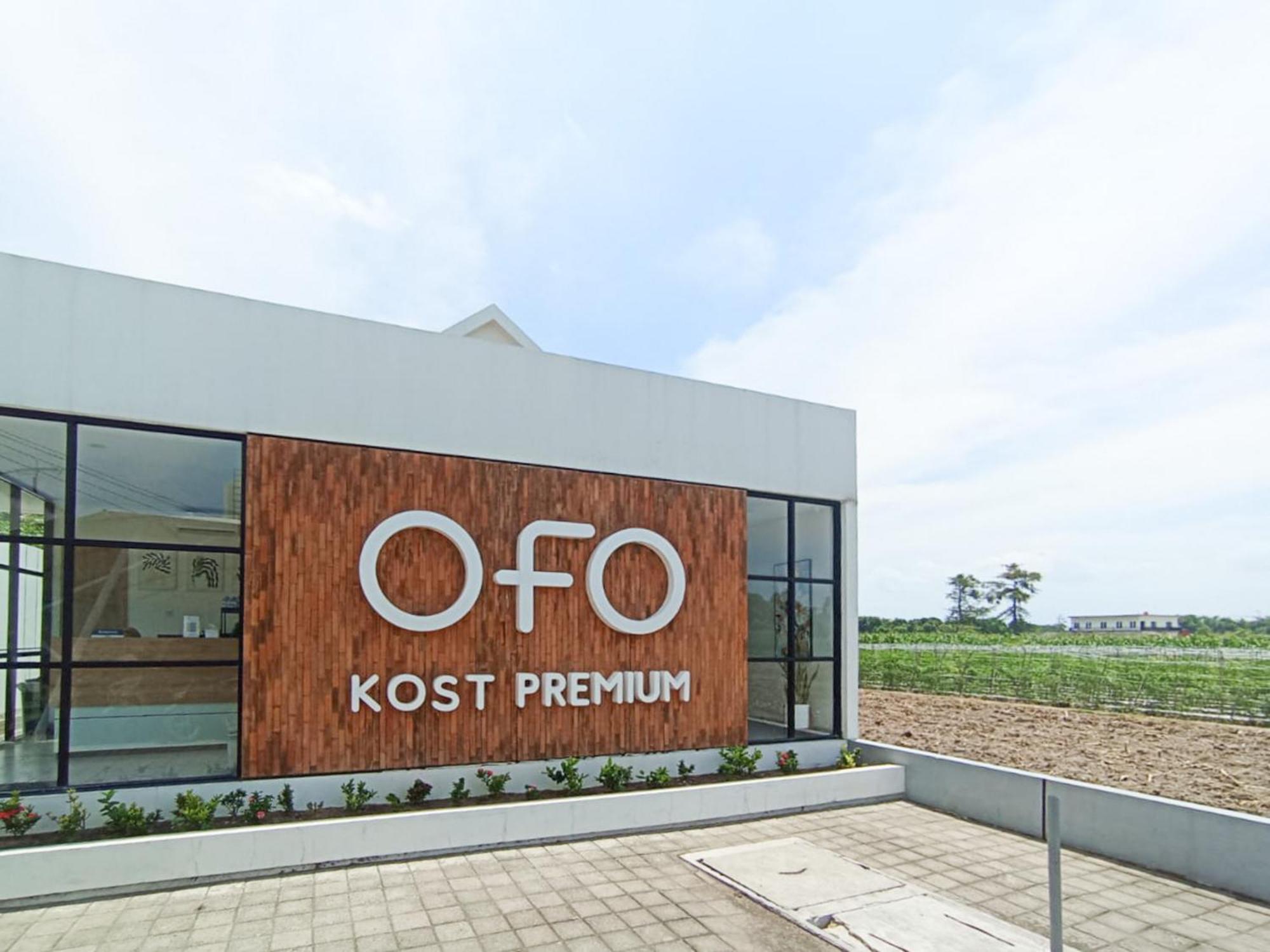 Ofo Kost Premium Kampung Inggris Pare Syariah Mitra Reddoorz Hotel Luaran gambar