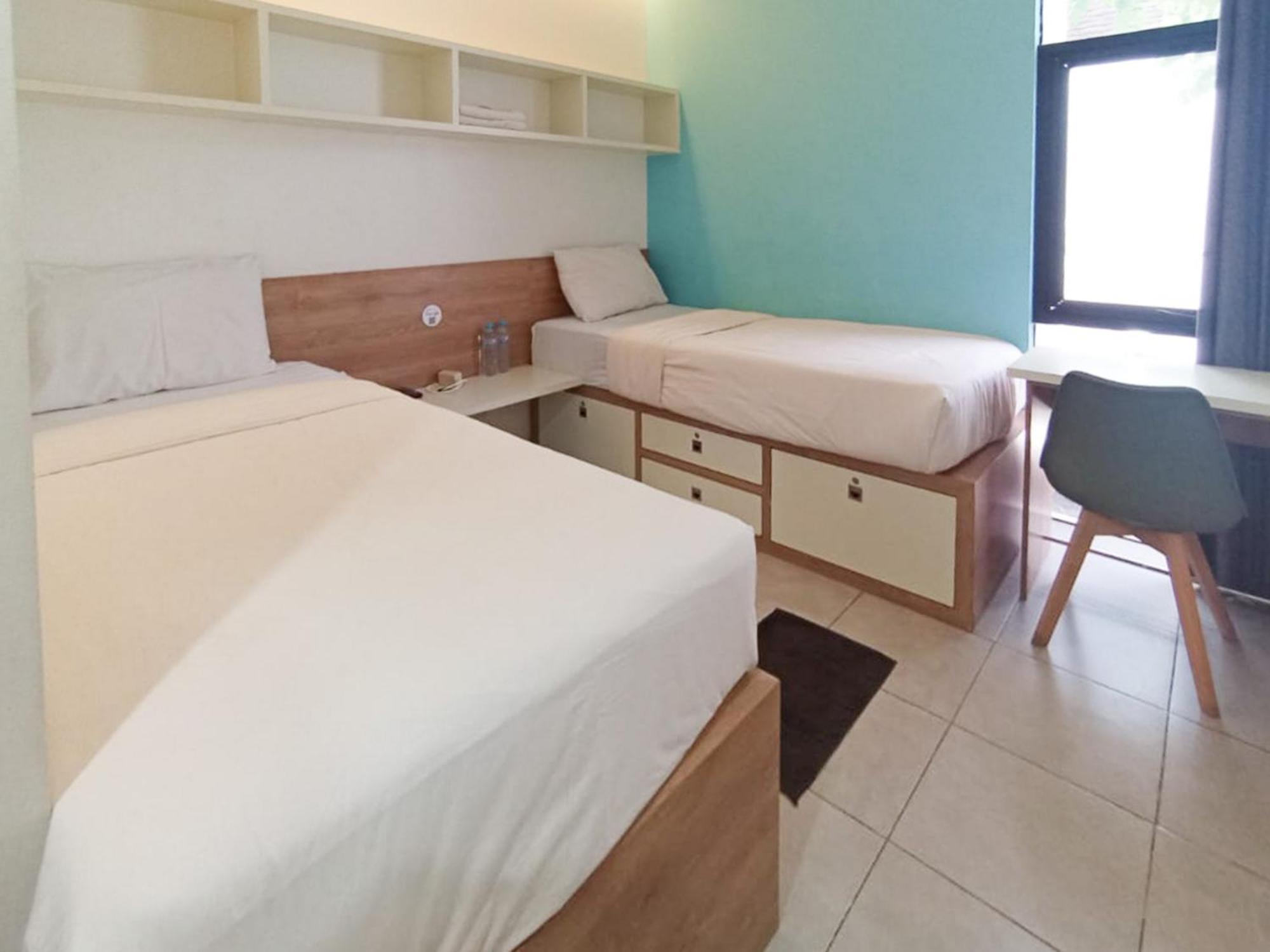 Ofo Kost Premium Kampung Inggris Pare Syariah Mitra Reddoorz Hotel Luaran gambar