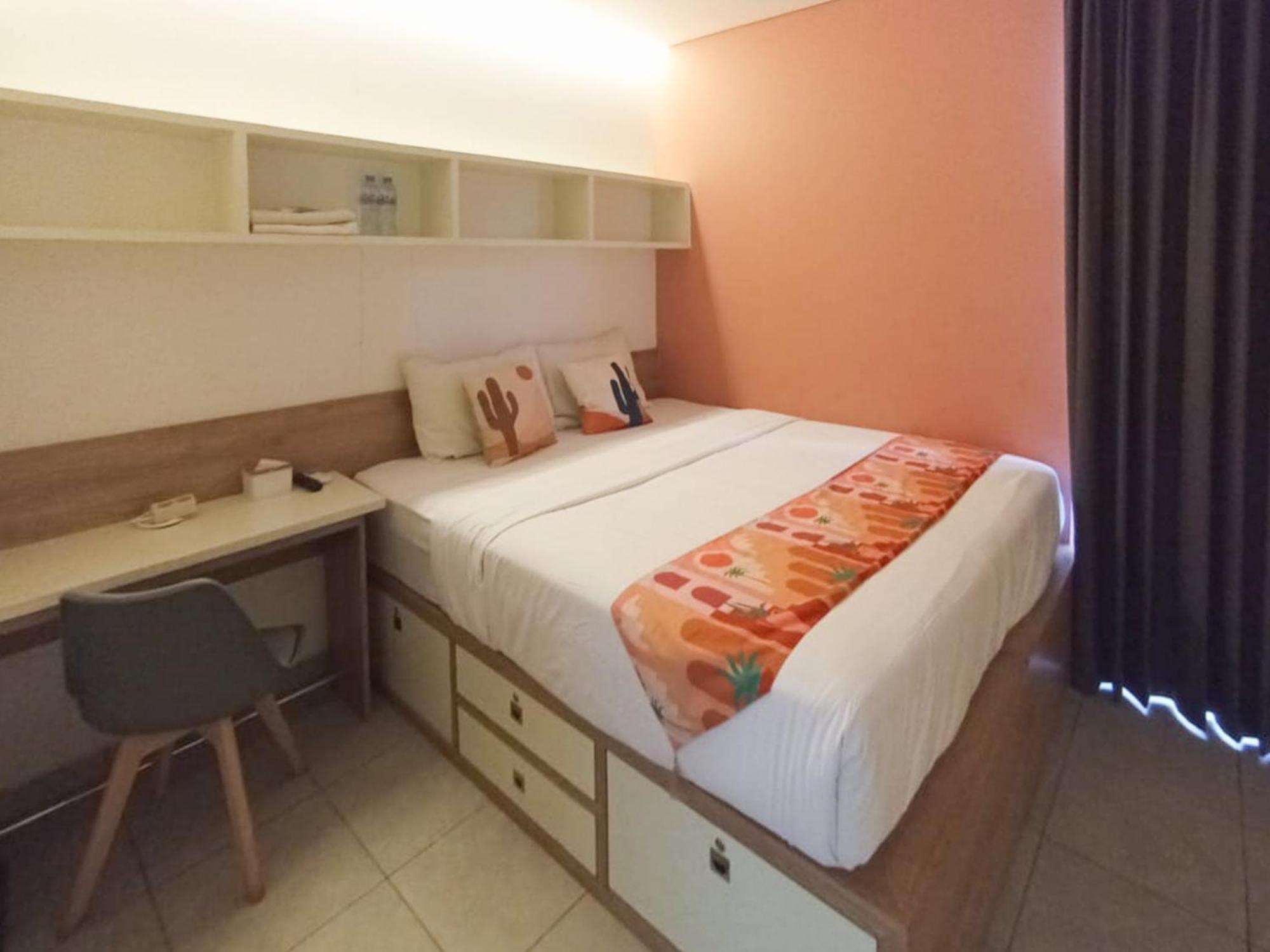 Ofo Kost Premium Kampung Inggris Pare Syariah Mitra Reddoorz Hotel Luaran gambar