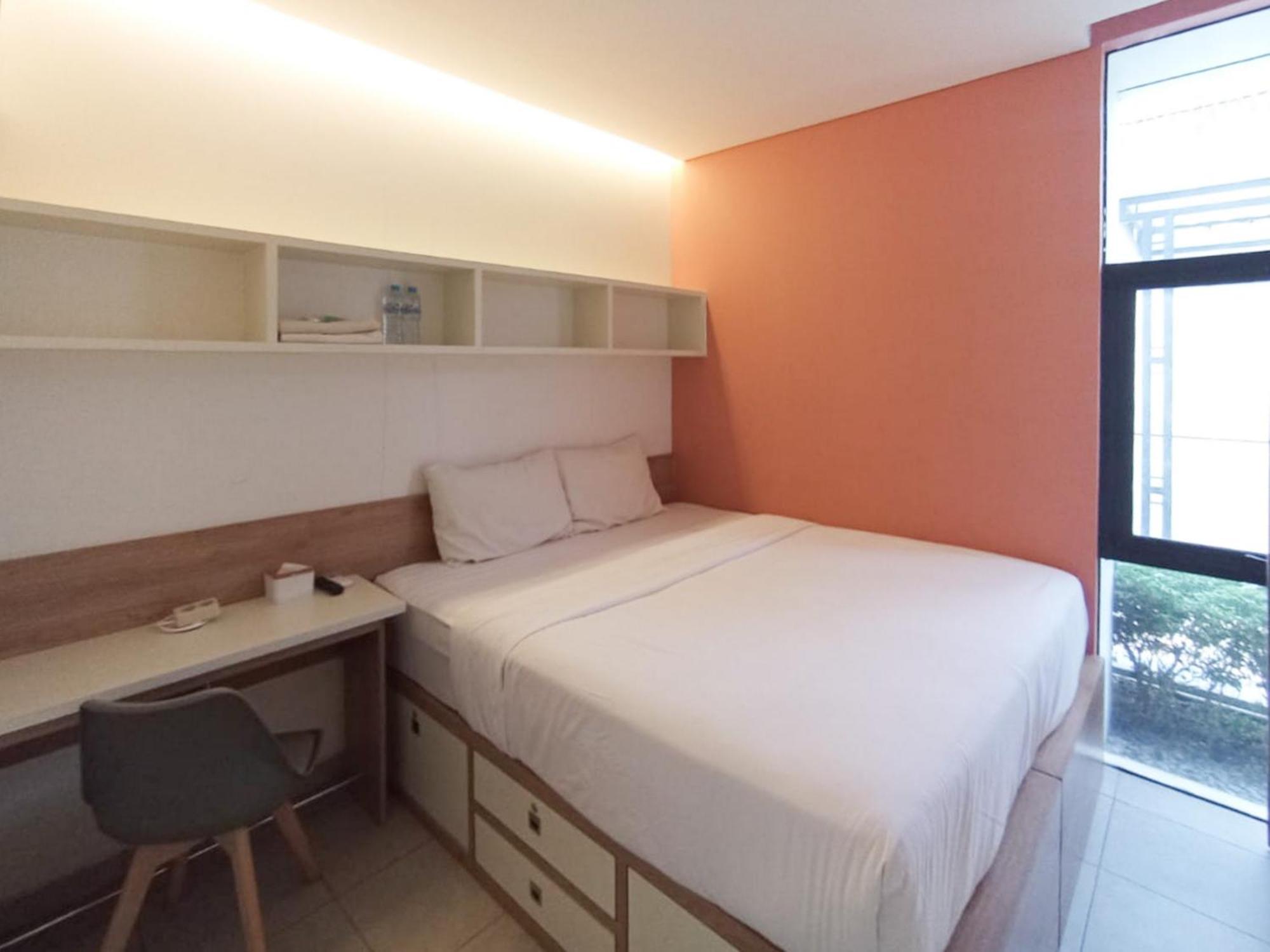 Ofo Kost Premium Kampung Inggris Pare Syariah Mitra Reddoorz Hotel Luaran gambar