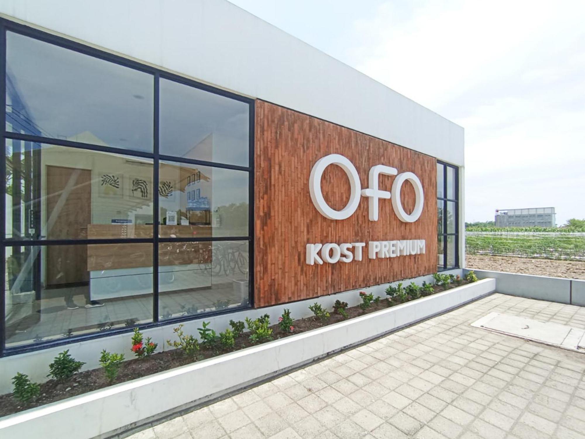 Ofo Kost Premium Kampung Inggris Pare Syariah Mitra Reddoorz Hotel Luaran gambar